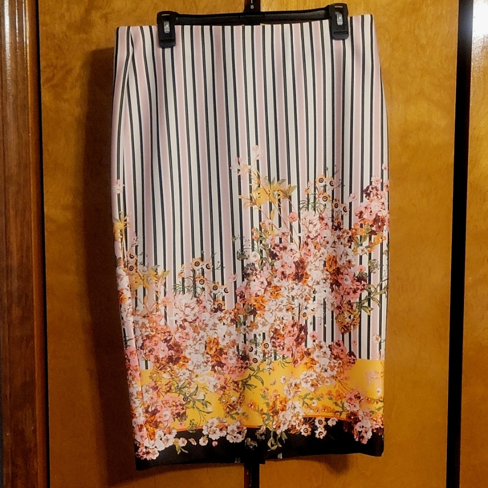 Pencil skirt